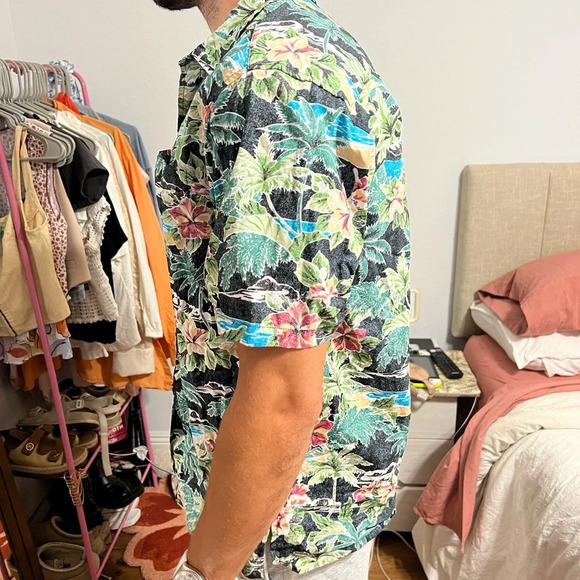 MENS aloha button up - Picture 5 of 16